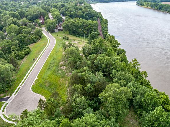4th image of 1516 River Bluff Ct