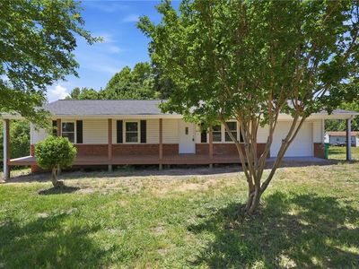 4237 Valley Cir, Thomasville, NC, 27360