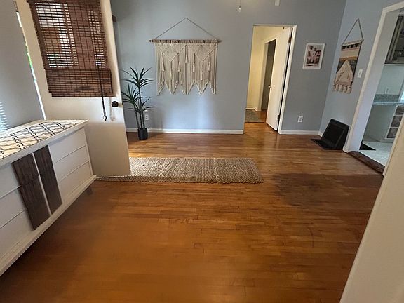 4th image of 1421 3rd St