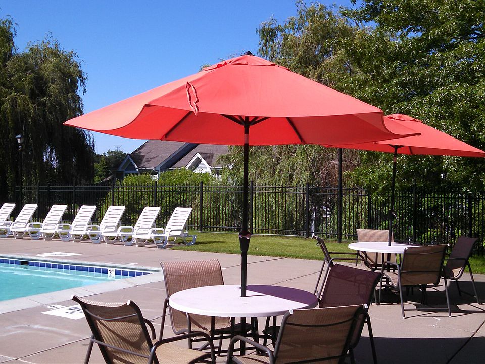 1st image of 2423 Sumac Way