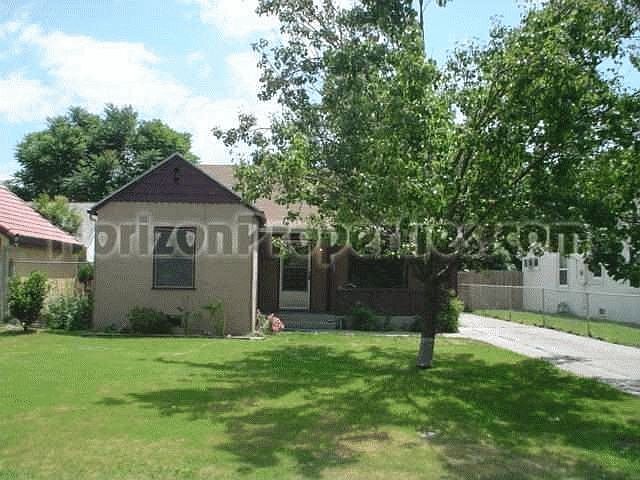 (1) : 1132 Frienza Ave Sacramento, CA