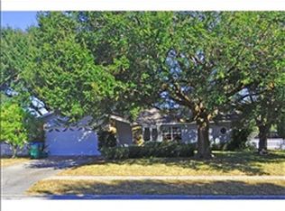 1135 Lemon Tree Ln, Palm Harbor, FL 34683