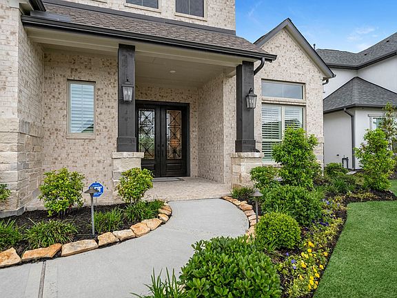 3rd image of 4315 Golden Ridge Cir