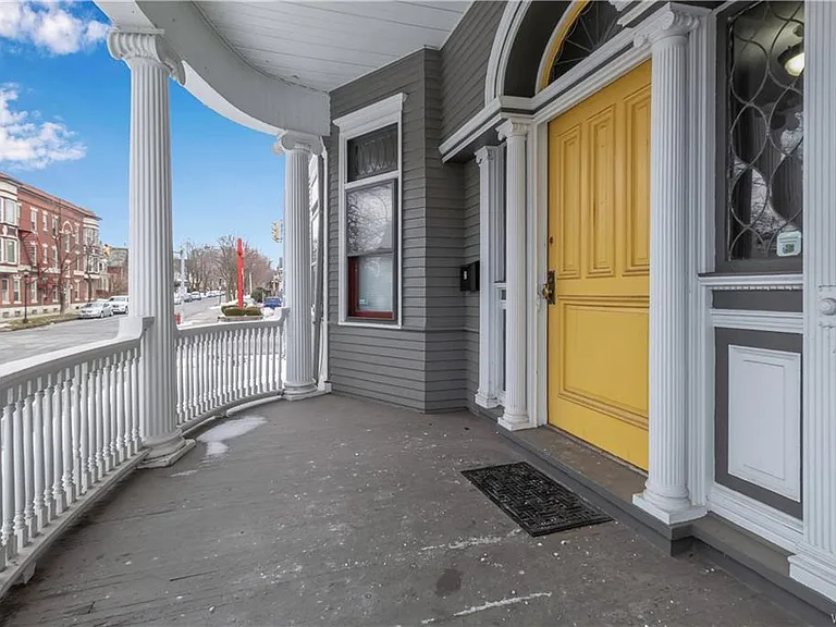 584 Elmwood Ave #2 — Photo 1