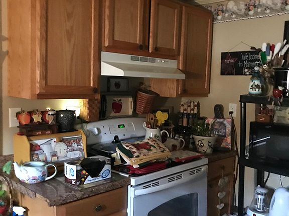 4th image of 55 1/2 Oak Ave