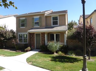 28225 Via Sonata Dr, Valencia, CA 91354