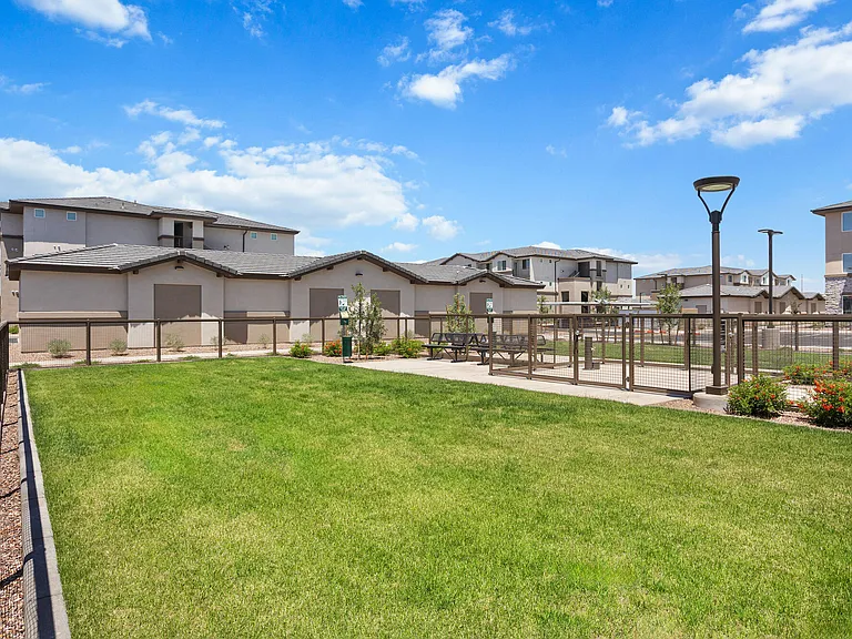 Broadstone Ascend — Photo 51
