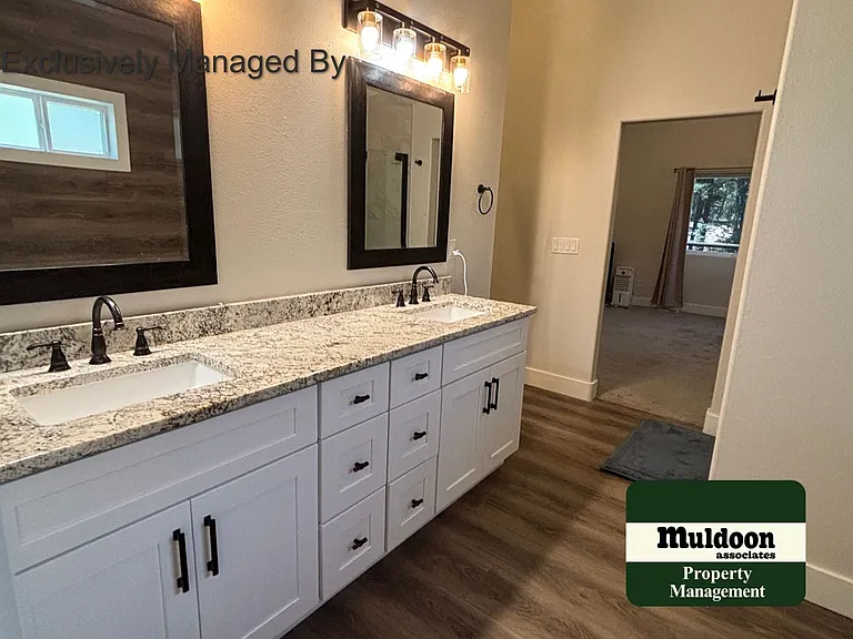 294 Southpark Rd — Photo 8