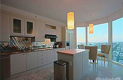 5th image of 300 S Pointe Dr APT 3904