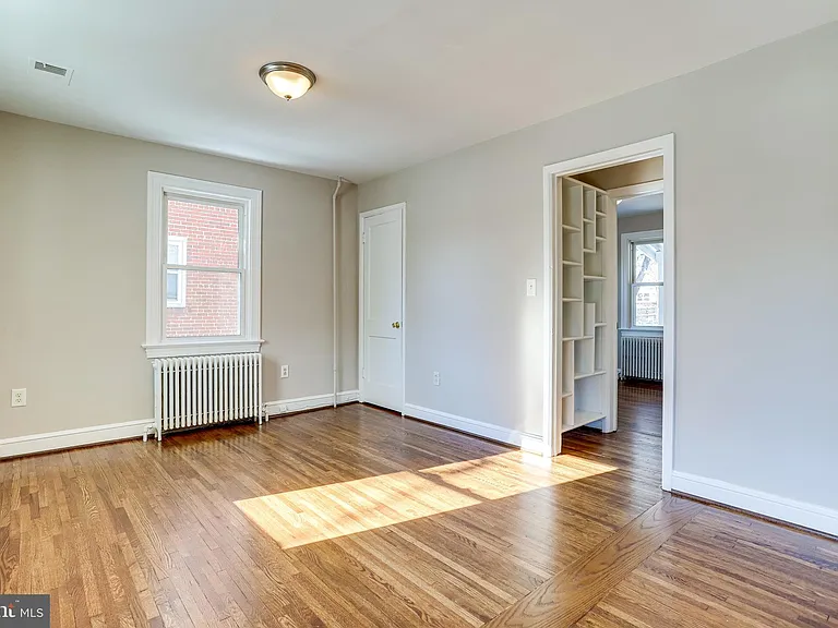 530 E Alexandria Ave — Photo 10