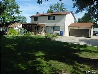 3rd image of 6252 Sandycreek Dr