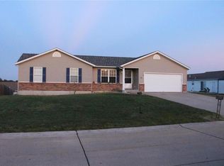 714 Warrior Pass, Warrenton, MO 63383