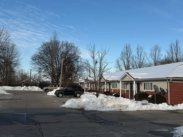 Cornerstone Apartments — Photo 15