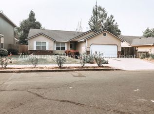 2076 Lemuria St, Eugene, OR 97402