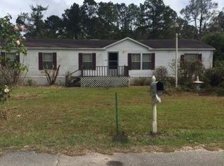 1305 Jim Truesdell St, Darien, GA 31305