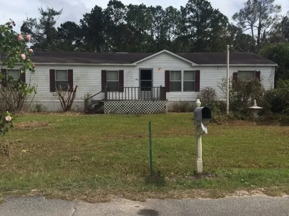 1305 Jim Truesdell St, Darien, GA 31305