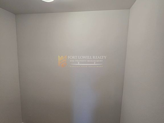 5th image of 1307 W Thomas Rd