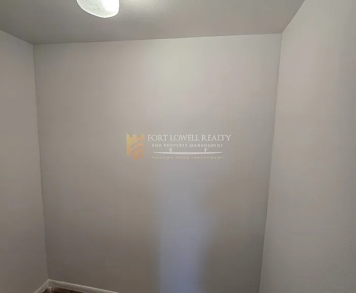 1307 W Thomas Rd — Photo 5
