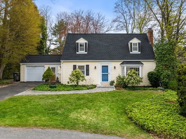 24 Ardmore Rd, Framingham, MA 01702