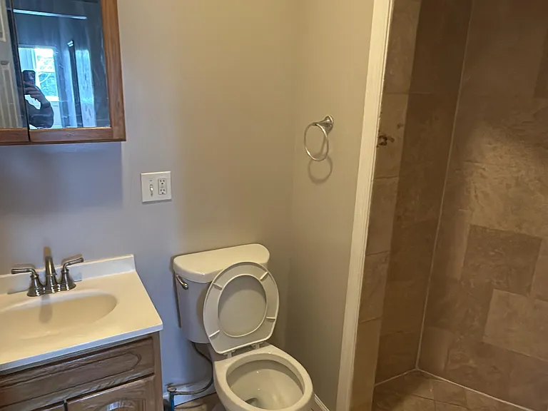 57 E Runyon St #A — Photo 15