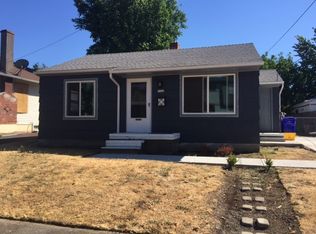 7046 NE Hassalo St, Portland, OR 97213