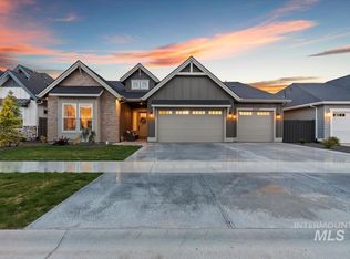 6689 S Cadence Ave, Meridian, ID 83642