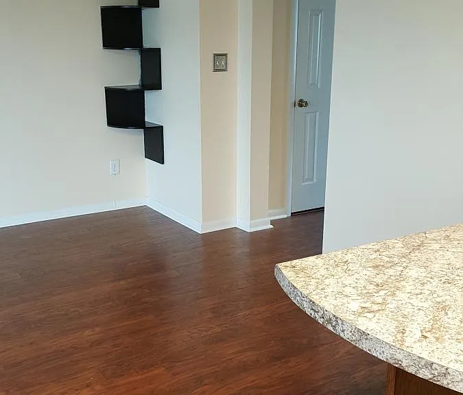 726 Quesnel Dr — Photo 10