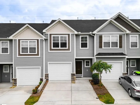 104 Bluet Ln, Taylors, SC 29687