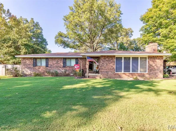 406 W Cleveland St, Malden, MO 63863