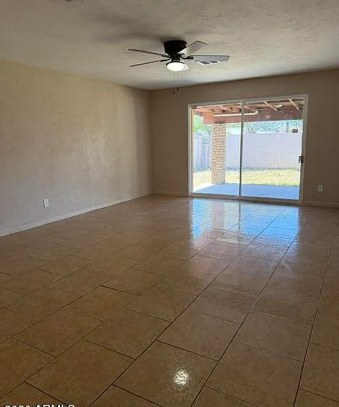 4949 W Verde Ln — Photo 7