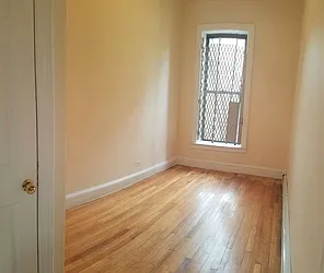 Rented by Uptown Flats LLC