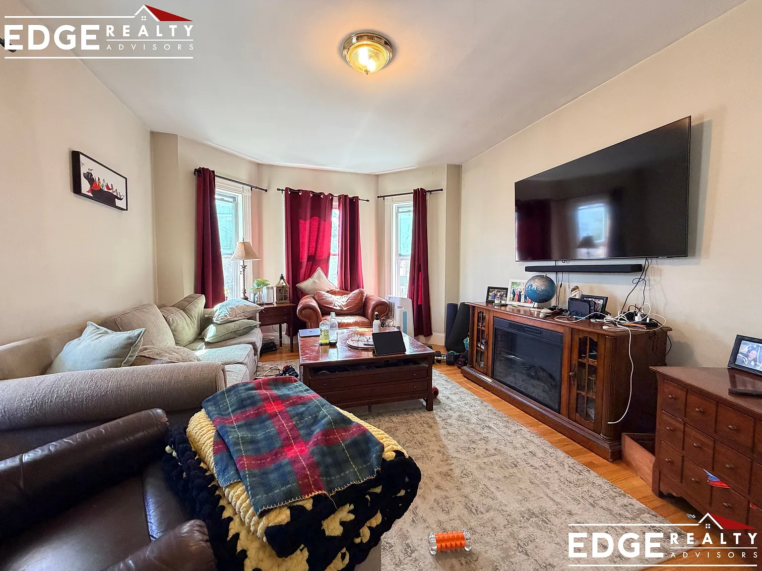 2 bed, 1.0 bath, $3,500 — Photo 4