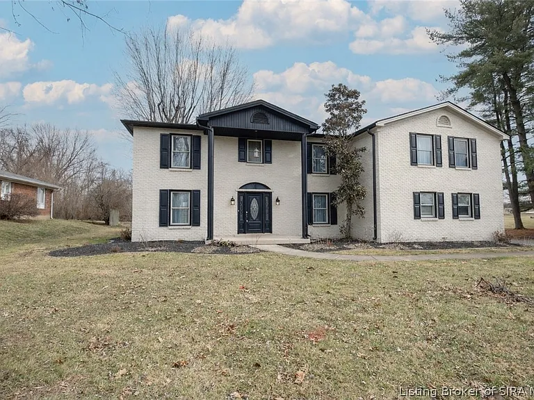 2413 Saint Andrews Rd — Photo 4