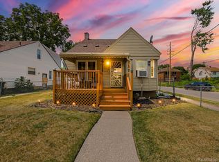 12877 Ardmore St, Detroit, MI 48227