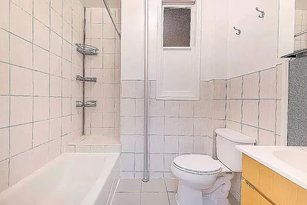 Rented by REAL New York | media 3