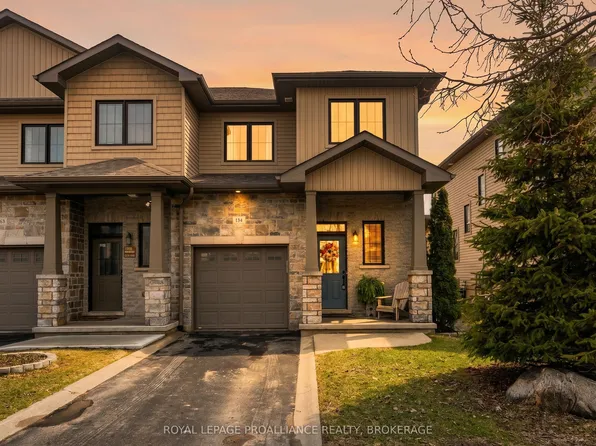 136 Simurda Ct, Loyalist, ON K7N 0A8