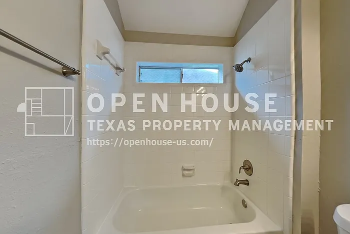 20214 Stone Falls Ct — Photo 17