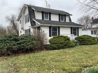 53 3rd St, New London, OH 44851
