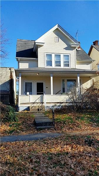 2nd image of 818 7th St