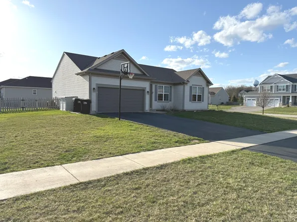 10817 Quail Xing, Richmond, IL 60071