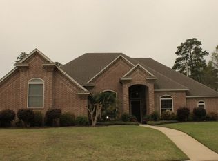 5814 Meadowland Dr, Texarkana, TX 75503