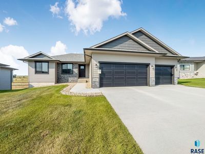 1801 N Concord Dr, Sioux Falls, SD, 57110