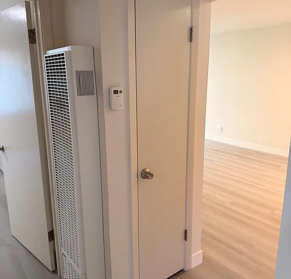 1405 Oak Grove Ave #107 — Photo 3