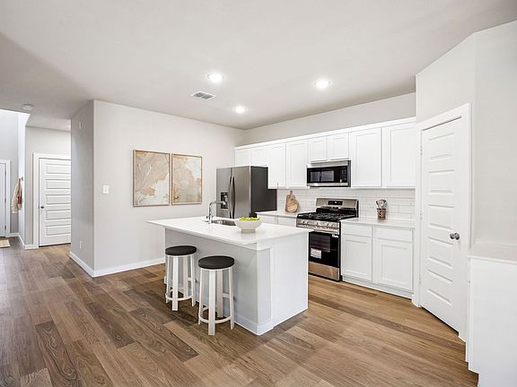 6th image of this home