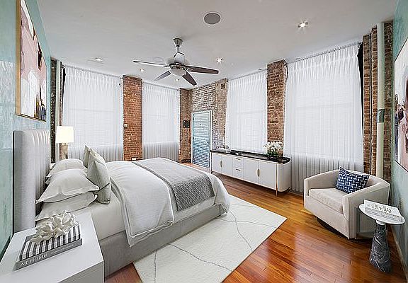 5th image of 525 W 22nd St #F4