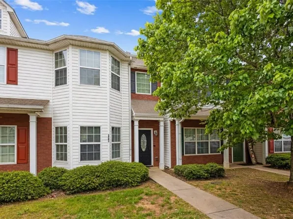 1761 Glen View Way, Hampton, GA 30228