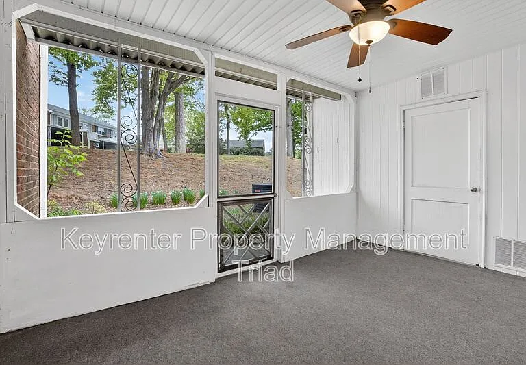 2317 Patriot Way #C — Photo 23