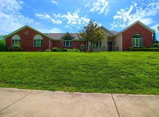 9101 Lockwood Hill Rd, Cincinnati, OH 45247