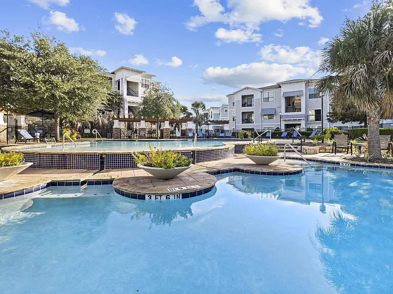 The Aidan Apartments — Photo 25