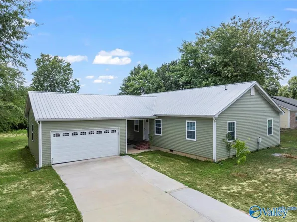 502 Brad Ave, Albertville, AL 35950